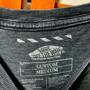 Vintage Mens Charcoal Heather VANS Off the Wall T-shirt; Size Medium